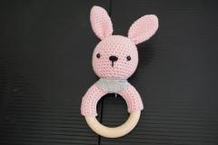 Gehäkelter Greifling Hase Rosa