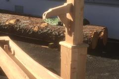 handgefertigte Brunnen / Holztröge