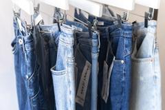 Damenhosen: Jeans - Lederhosen - Stoffhosen