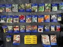 Samen - Saatbänder: Karotten, Radieschen, Jungzwiebel, Bohnen, Hosbohnen, Rettich, Pastinaken, Asia Salate, Kresse, Blumen....